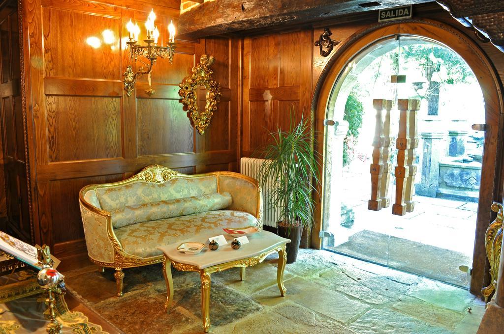 Palacio De Trasvilla Escobedo Kültér fotó