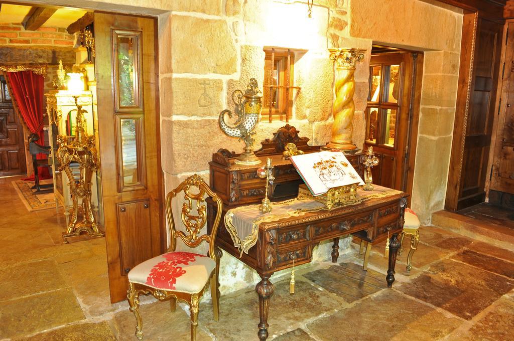 Palacio De Trasvilla Escobedo Kültér fotó