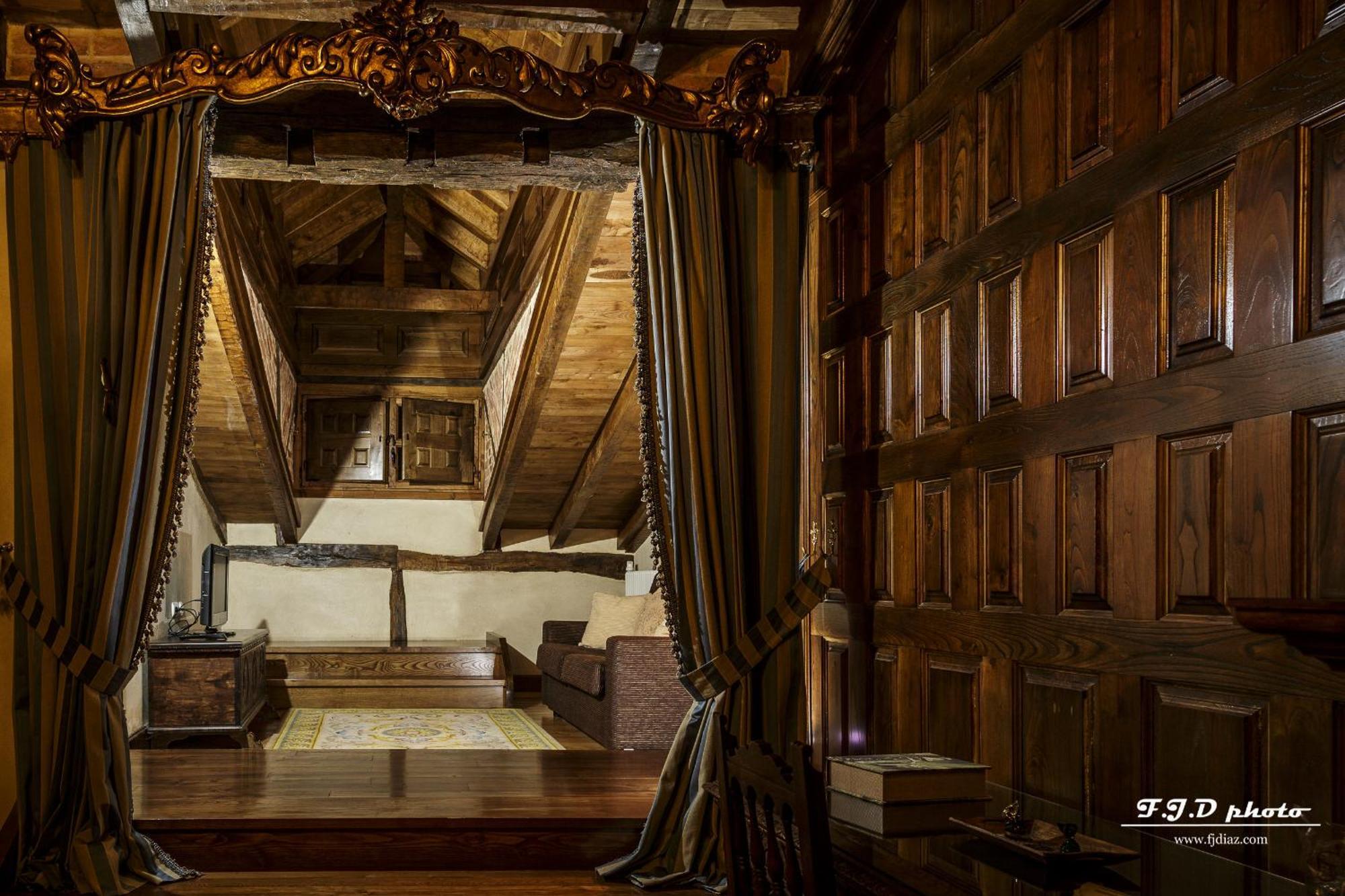 Palacio De Trasvilla Escobedo Szoba fotó