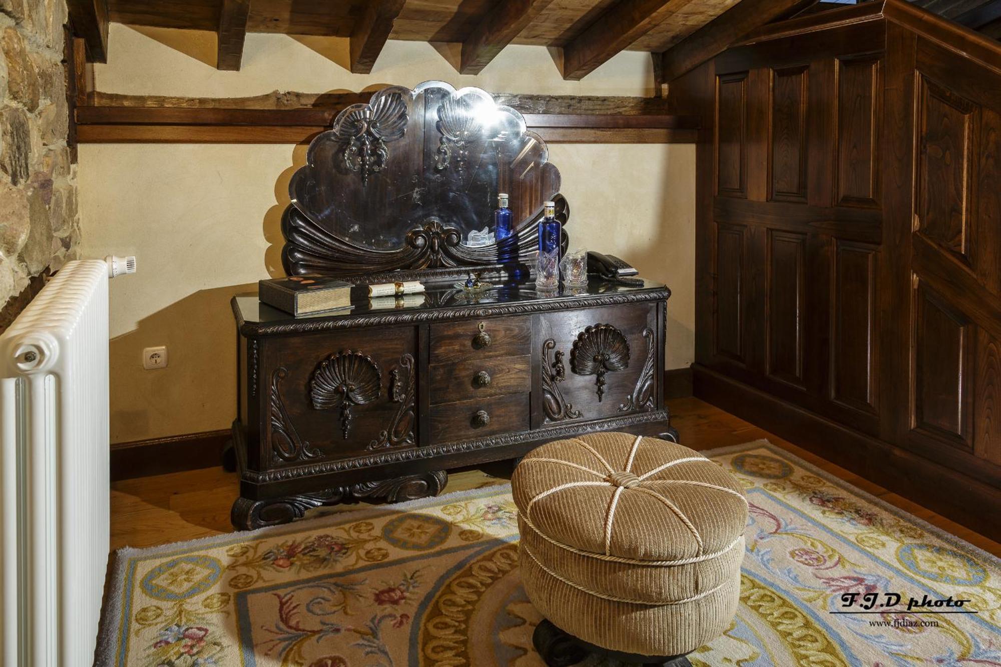 Palacio De Trasvilla Escobedo Szoba fotó